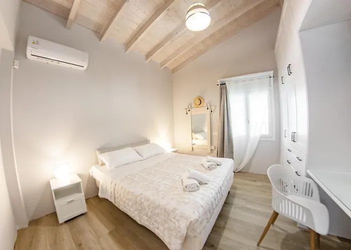 Дом отдыха Corfu Cicada House *
