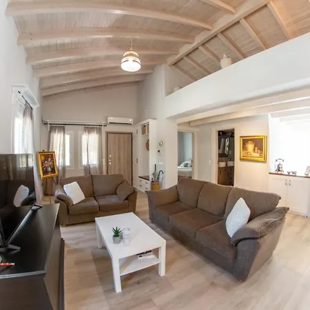 Corfu Cicada House Σπίτι διακοπών Λιαπάδες