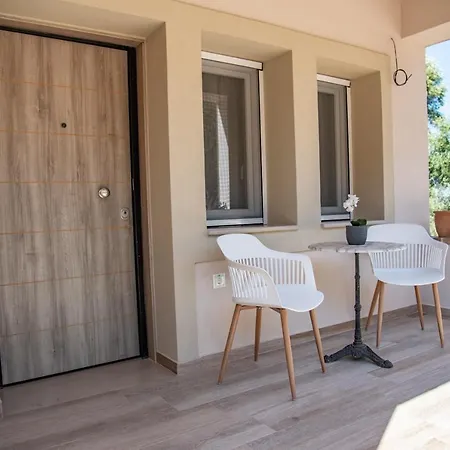 Corfu Cicada House * Λιαπάδες