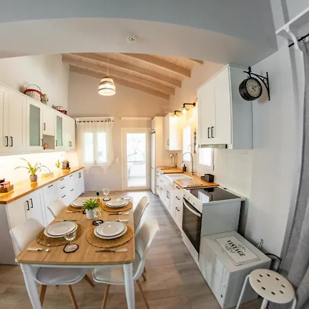 Corfu Cicada House Σπίτι διακοπών Λιαπάδες