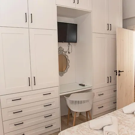 Corfu Cicada House *