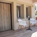 Corfu Cicada House * Λιαπάδες